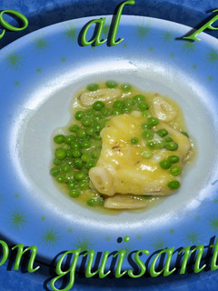 Una foto de Bacalao al pil pil con guisantes