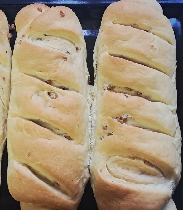 Una foto de Pan Casero con Chicharrón