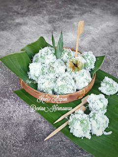 Foto resep Kue klepon devina hermawan