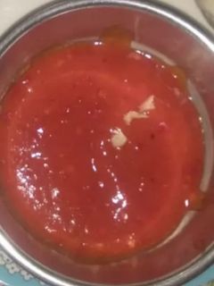 मोमो चटनी(Momo chutney recipe in Hindi) रेसिपी मुख्य फोटो