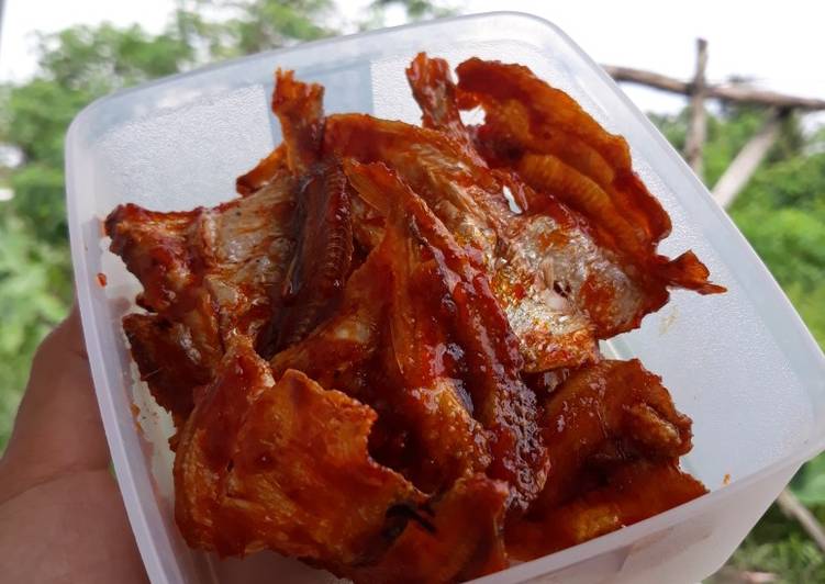 Balado Ikan Asin
