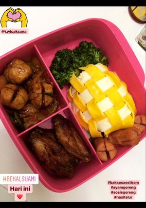 Foto resep Bekal suami (nasi telur, bakso saos tiram, ayam&sosis goreng)