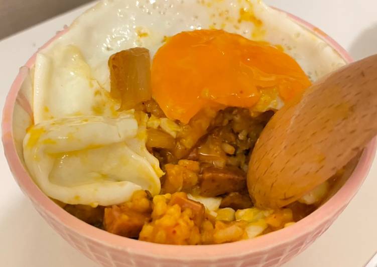 Cara Gampang Membuat Kimchi Fried Rice, Enak