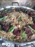 Arroz pollo-morcis a leña