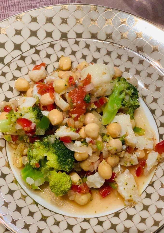 Una foto de Ensalada de Coles y Garbanzos