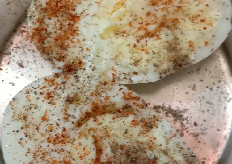 Boiled eggs with Spices
