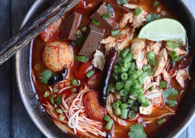 Step-by-Step Guide to Prepare Ultimate Khanom jeen nam njiaw ขนมจีนน้ำเงี้ยว