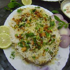 A picture of Upside down Mutton Biryani.