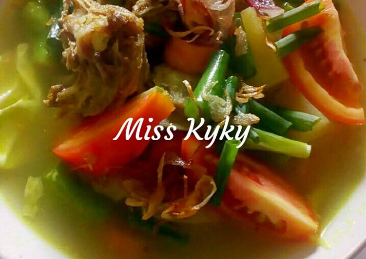 Bagaimana Membuat Sop Soto Ayam Anti Gagal