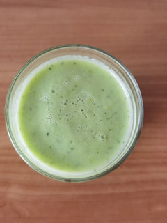 Una foto de Gazpacho de pepino y manzana