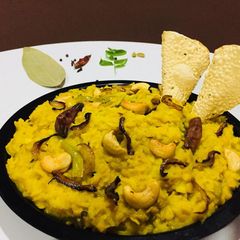 A picture of Hyderabadi Khichadi.