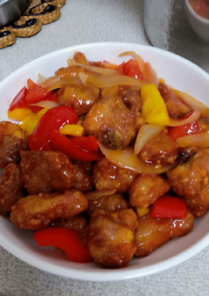 A picture of Sweet and Sour Pork Ribs.