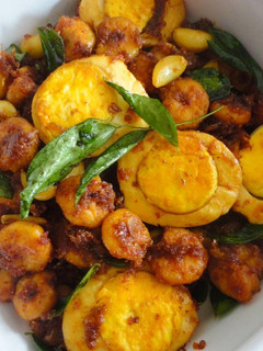 A picture of Prawns and Eggs masala fry.