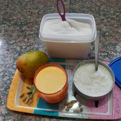 A picture of Mango lassi.
