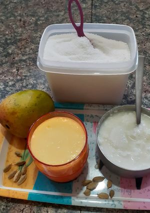 A picture of Mango lassi.