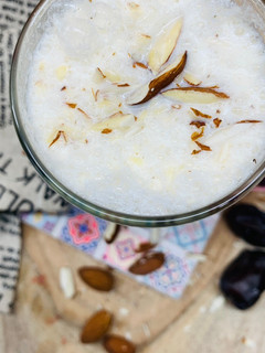 A picture of Dates & Almonds Energy Milkshake.