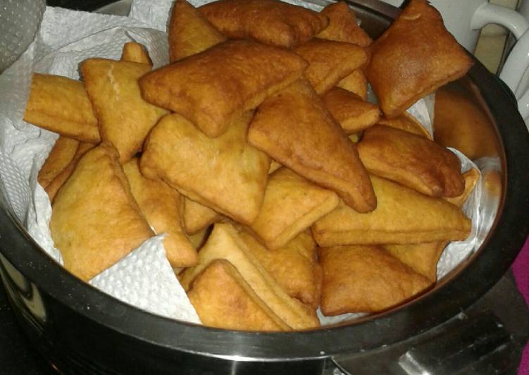 Cinnamon mandazi