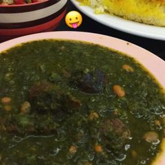 A picture of Ghormeh Sabzi.