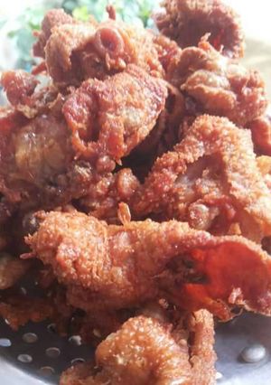 รูปของ หนังไก่ทอด