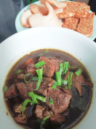 Langkah Mudah untuk Menyiapkan Resep Rawon Sapi Jawa Timur Anti Ribet, Menggugah Selera
