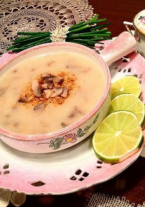 صورة لوصفة شوربة الفطر الشهية🍄🍄🍄