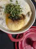 Oeufs cocotte vapeur au coeur coulant, lardons fumés et son jardin de saison