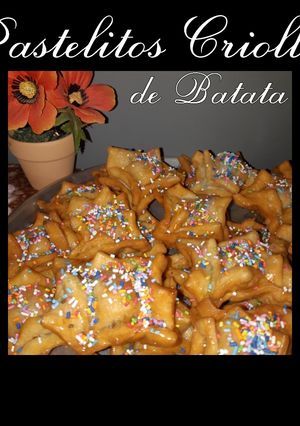 Una foto de Pastelitos Criollos de Batata