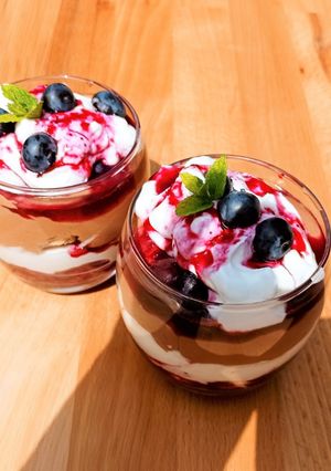 Áfonyás pohárkrém recept fotója