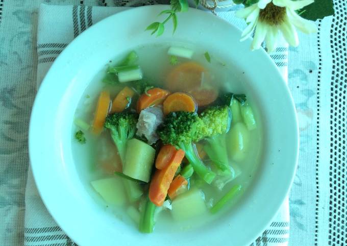 Sup Daging Sapi Bumbu Tumis foto resep utama