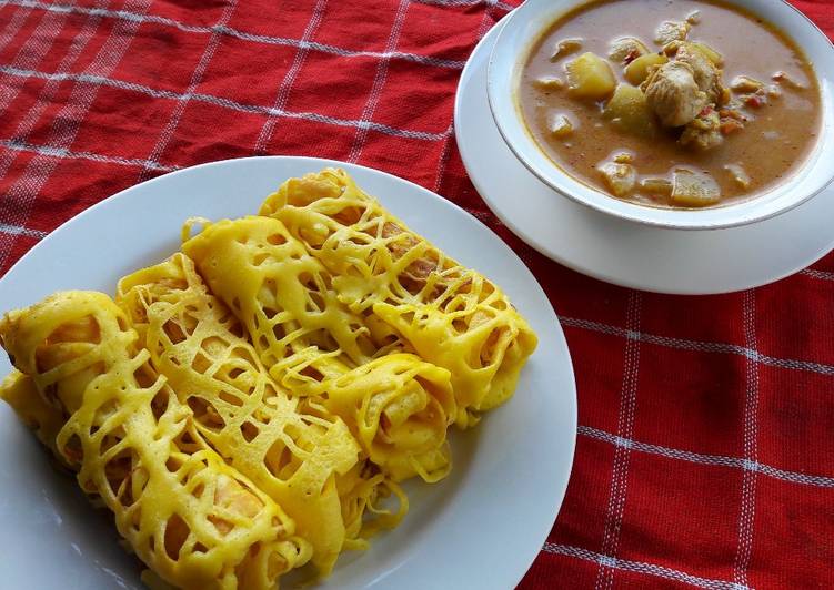 Roti Jala dengan Kari Ayam