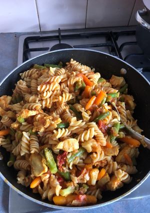 A picture of Pasta jollof.