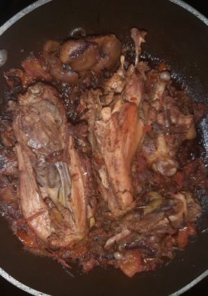 A picture of Spicy Kienyeji chicken.