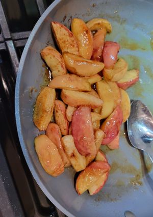 A picture of Baked Apples.