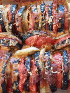 Una foto de Verduras con queso al horno