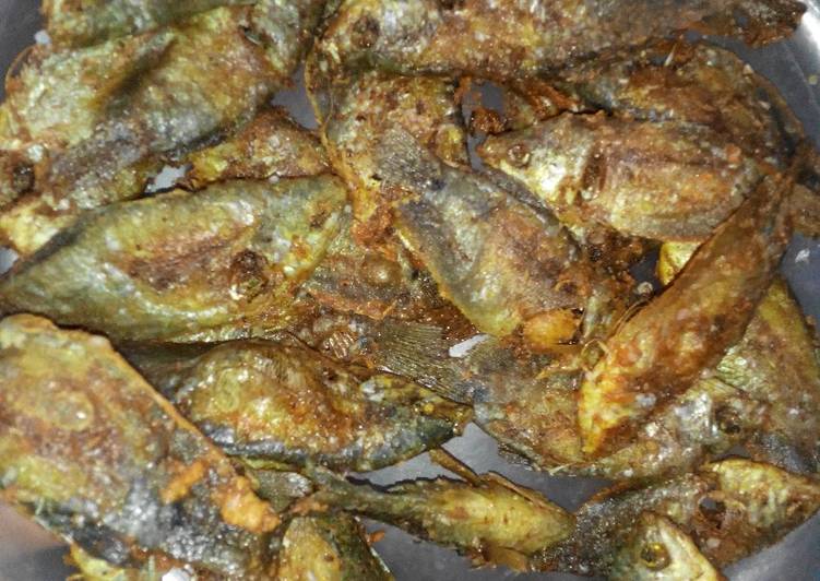 RECOMMANDED! Cara Membuat Ikan Sepat goreng garing ala2 Desy