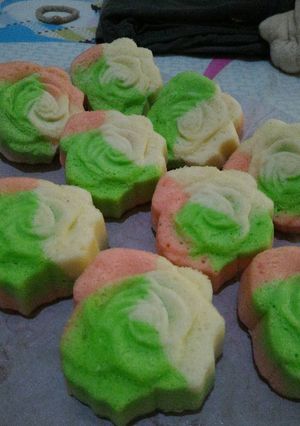 Foto resep Bolu kukus mawar lembuuuttt