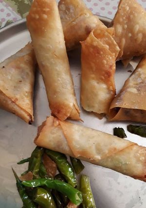 A picture of Peas Paneer Samosa.