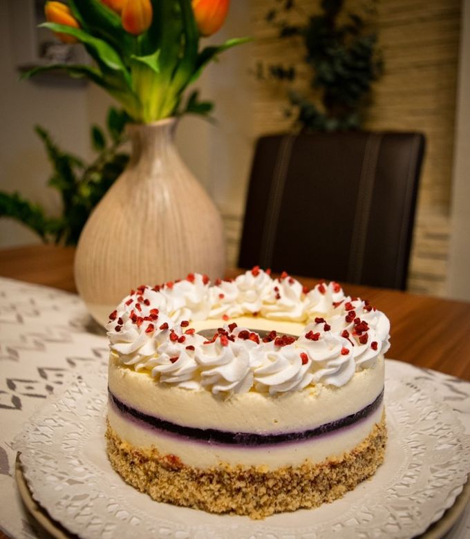 Áfonyás vanília torta recept fotója