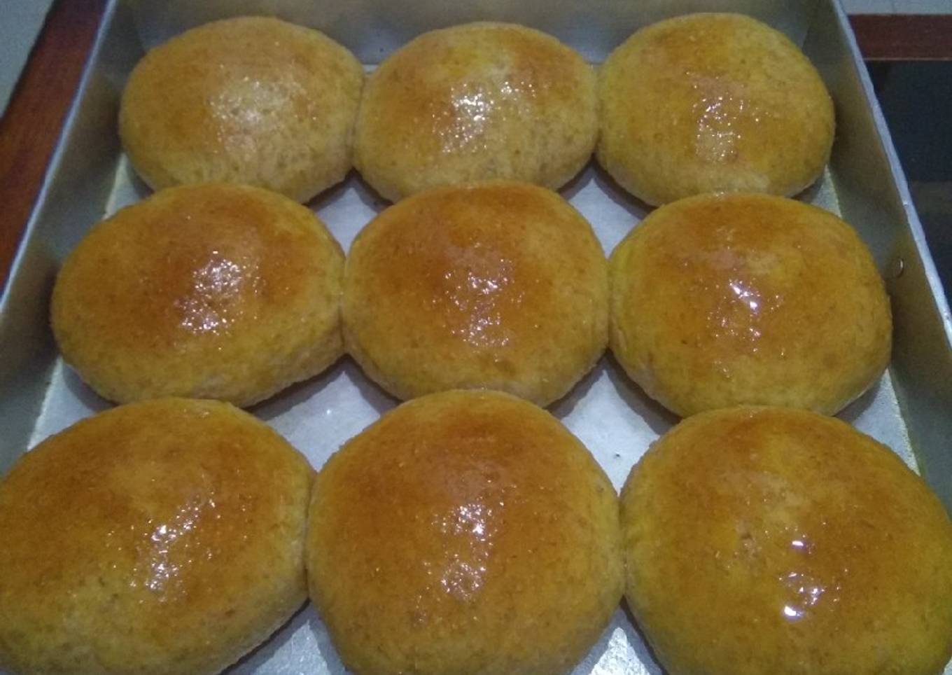 Burger bun roti gandum