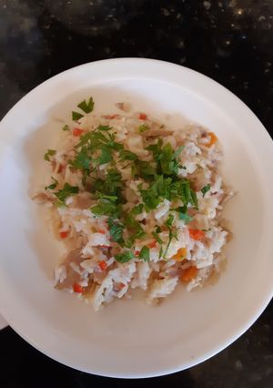 Una foto de Risotto de verduras y champiñones