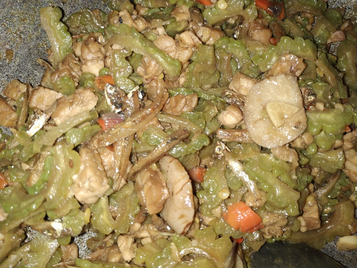 Bagaimana Membuat Oseng Pare Tempe Teri, Bisa Manjain Lidah