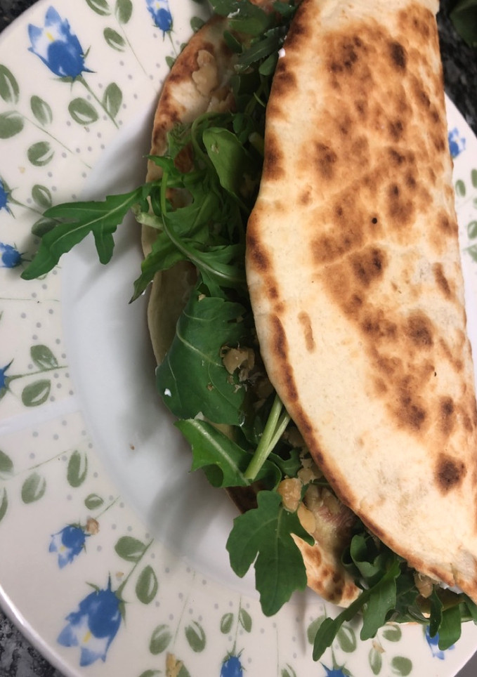 Una foto de 404. Piadina de higos y miel (principal pasta)