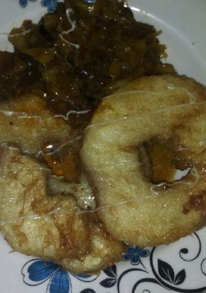 A picture of Yam and egg with cabbage sauce🍛🍈.