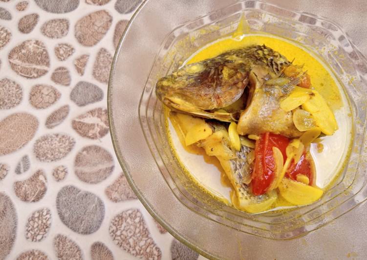 Bahan-bahan Ikan Mujaer kuah kuning yang lezat dan Mudah Dibuat