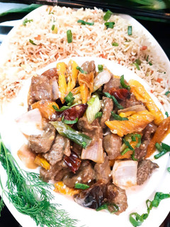 A picture of Yellow Pepper Beef with Hoisin Sauce.