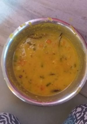 A picture of Urad dal.