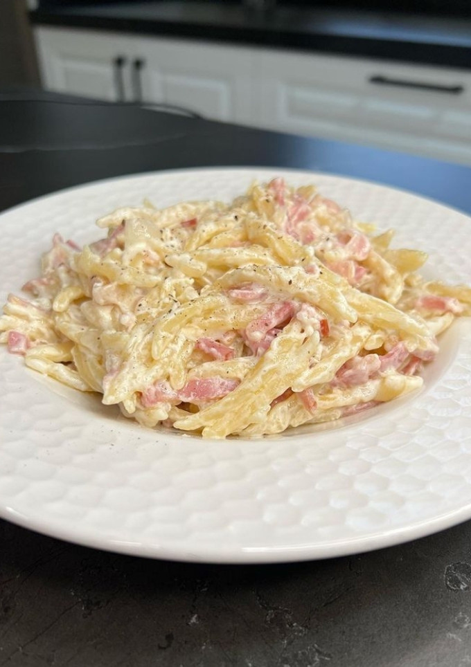 Una foto de Pasta Bacon y Philadelphia