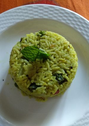 A picture of Vegetables pulao.