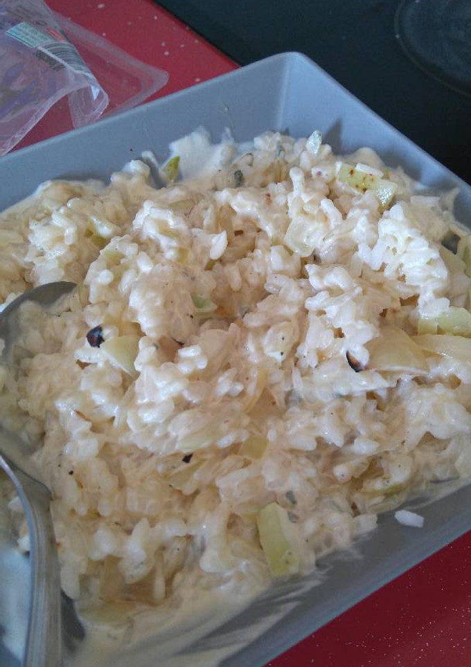 Una foto de Risoto con cebolla
