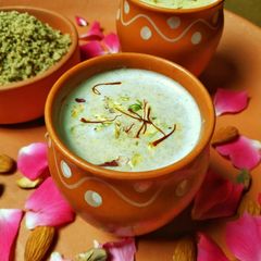 A picture of Thandai.